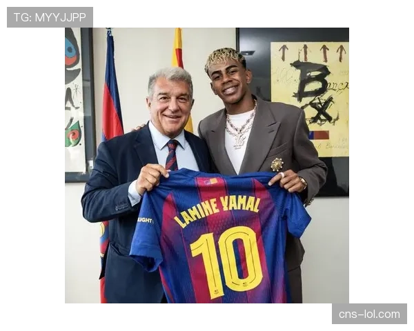 欧冠四分之一决赛抽签揭晓，皇马对阵巴黎，曼城遭遇国米。